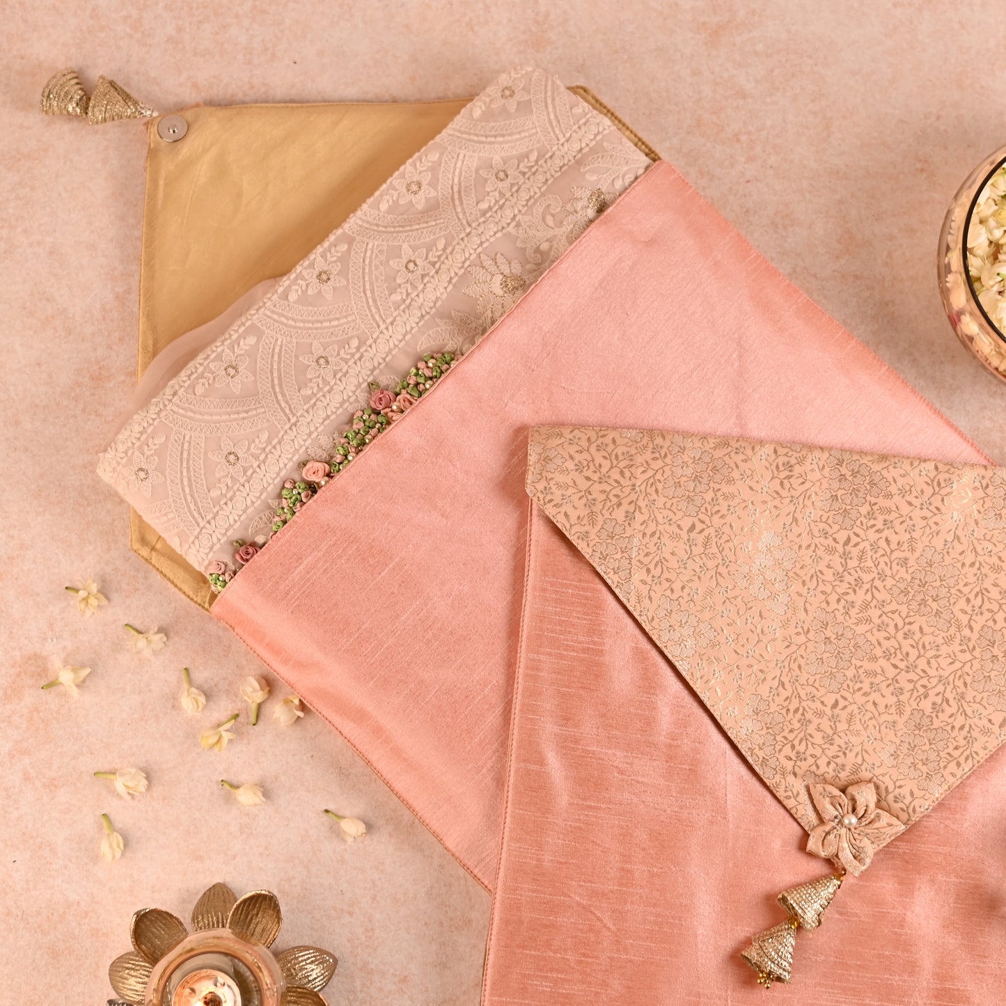 Banaavat Essence Brocade & Dupion Silk Saree Cover – Triangular Flap with Flower Tassel (40x40 cm)